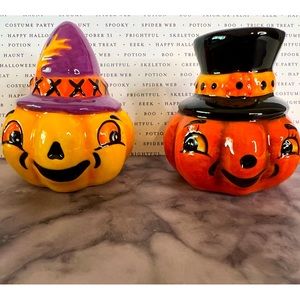 Set of 2 Halloween Jack o Lantern Pumpkins Salt & Pepper Shakers Johanna Parker